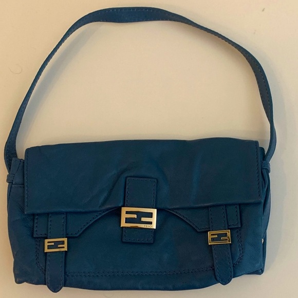 Fendi Baguette Leather Purse with Gold Accents - Picture 1 of 16